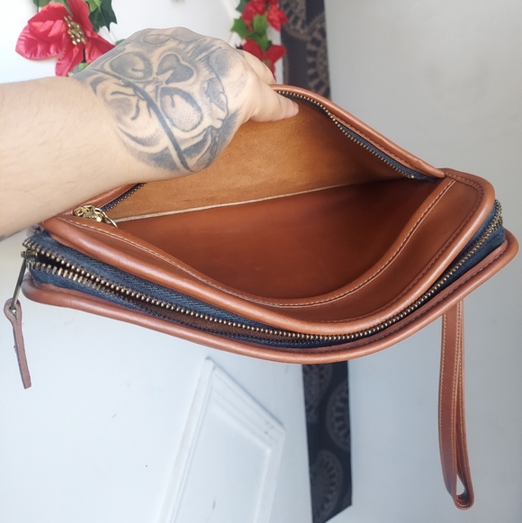 Vintage Coach British Tan Standard Clutch 5140 🤎 READ